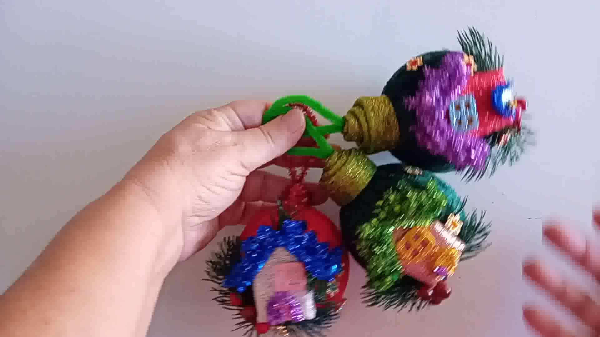 🎄 TRANSFORM STYROFOAM BALLS into Beautiful Christmas Baubles 🎁 - Easy and Beautiful Crafts