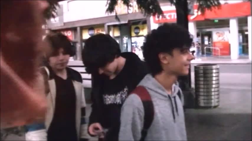 Te Invito A Mi Primer Videito - Cronopio (YEAHYEAHYEAH)