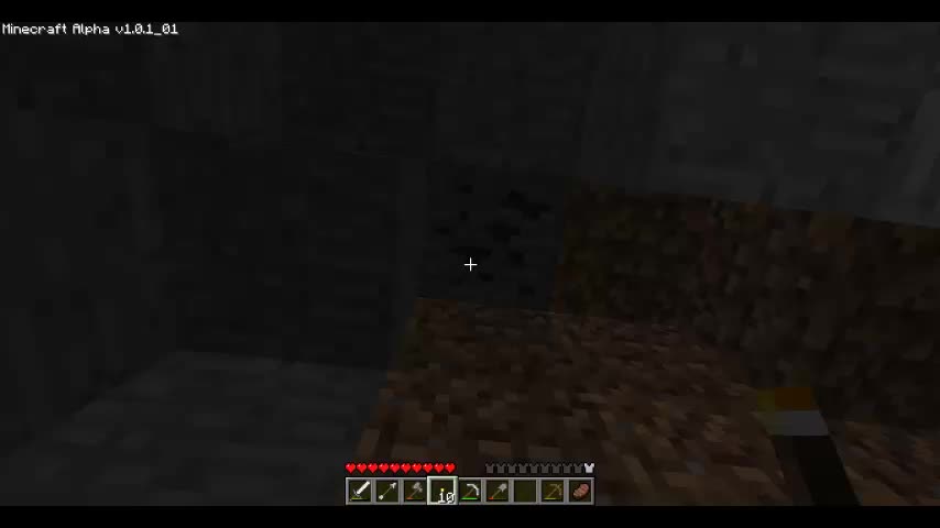 segundo episodio jugando versiones antiguas de minecraft. Yendo a cazar y a minar